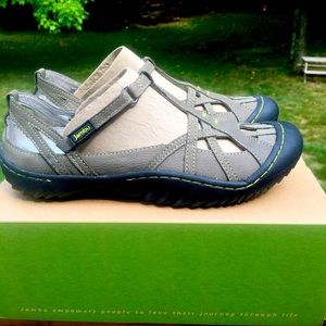 BRAND NEW JAMBU sandal/shoe 8.5 Grey. Still in box and in cloth dust bags.